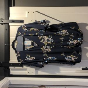 Beacon Navy Blue Floral Shirtsleeve V neck Button Up Blouse Size 2X